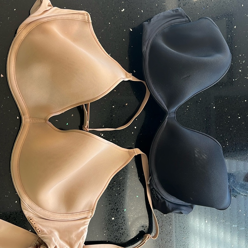 Skims bras